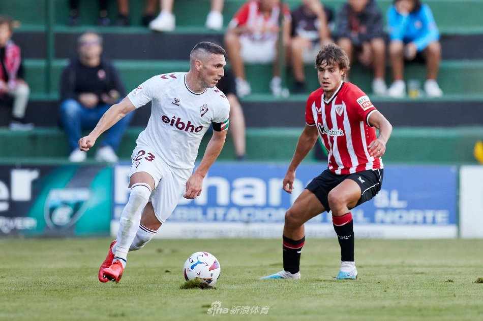 NBA疯狂一夜！独行侠与PJ华盛顿续约，联盟调查快船，哈登拖欠房租问题