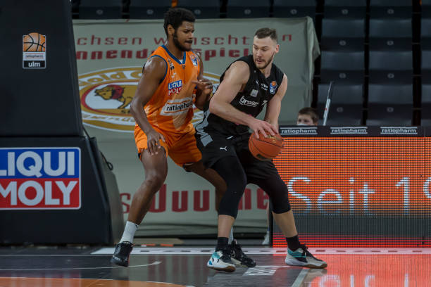 同时也对其 同时也对其