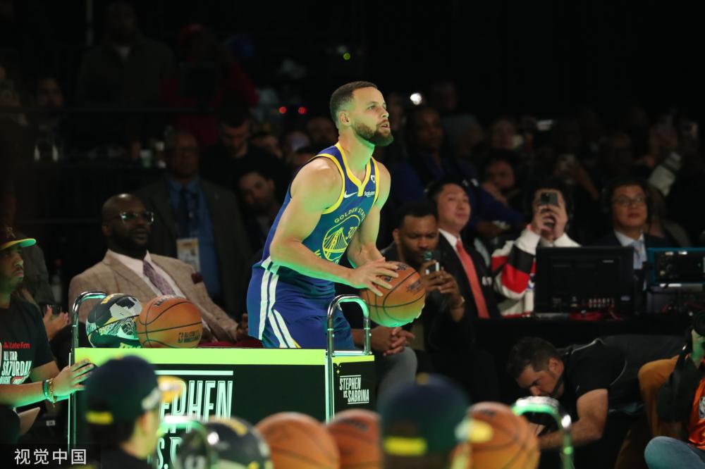 余光中门将 余光中门将